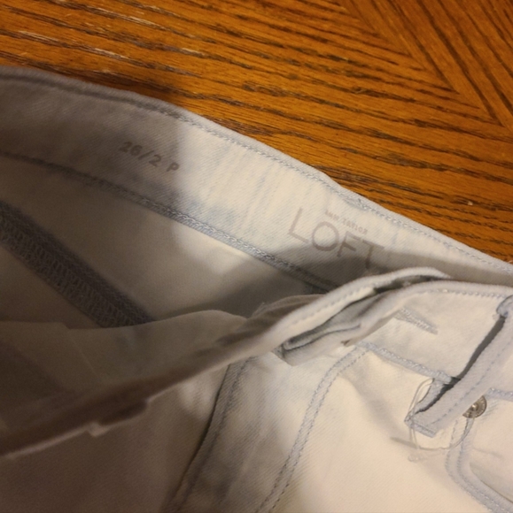 LOFT mini Skirt - Picture 3 of 3